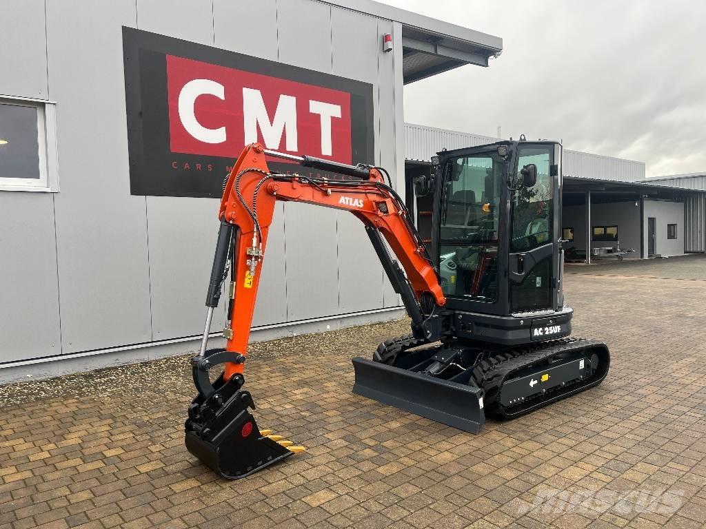Atlas AC 25 UF 小型挖掘机