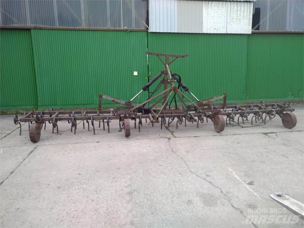 Agrostroj KON 800 手扶中耕机