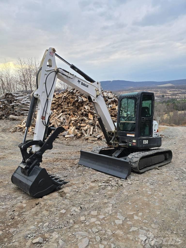 Bobcat E 50 小型挖掘机