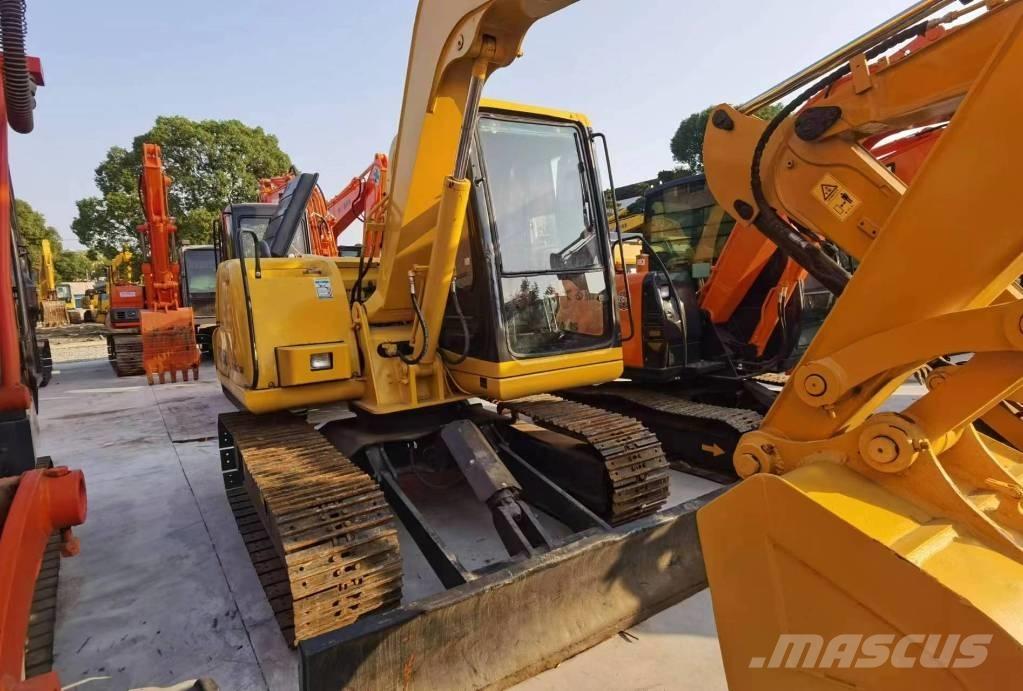 Komatsu PC 60-7 小型挖掘机