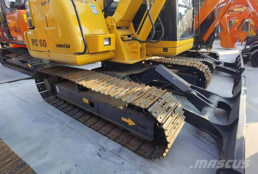 Komatsu PC 60-7 小型挖掘机