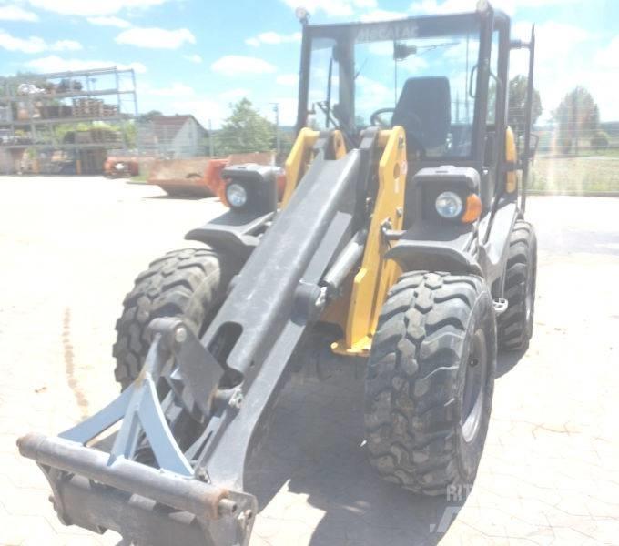Mecalac AX 1000 轮式装载机