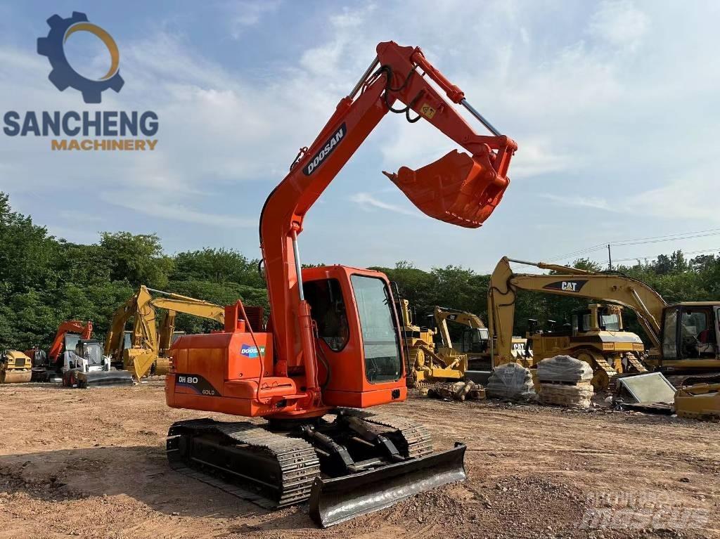 Doosan DH 80 中型挖掘机