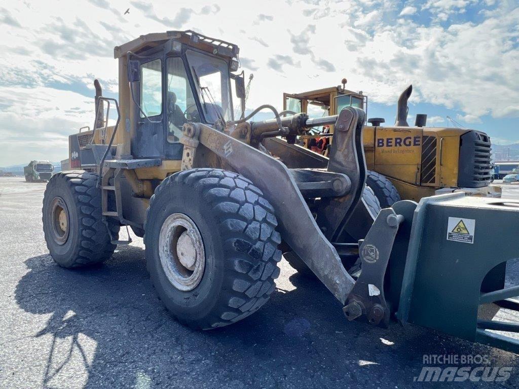 Komatsu WA 470-1 轮式装载机