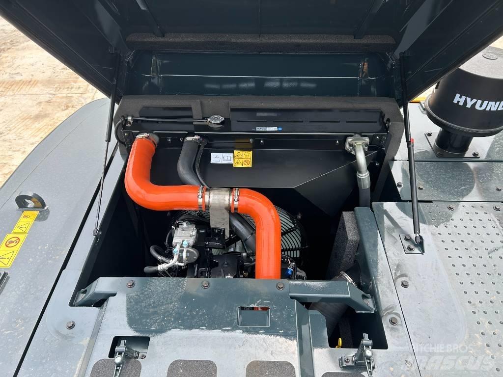 Hyundai HX 340 HD 履带挖掘机