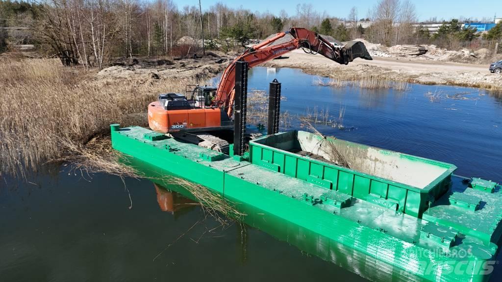  Dredge pontoon barge 挖泥机