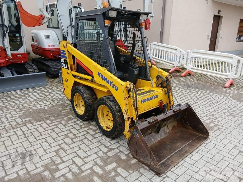 Komatsu SK 05 J 滑移装载机