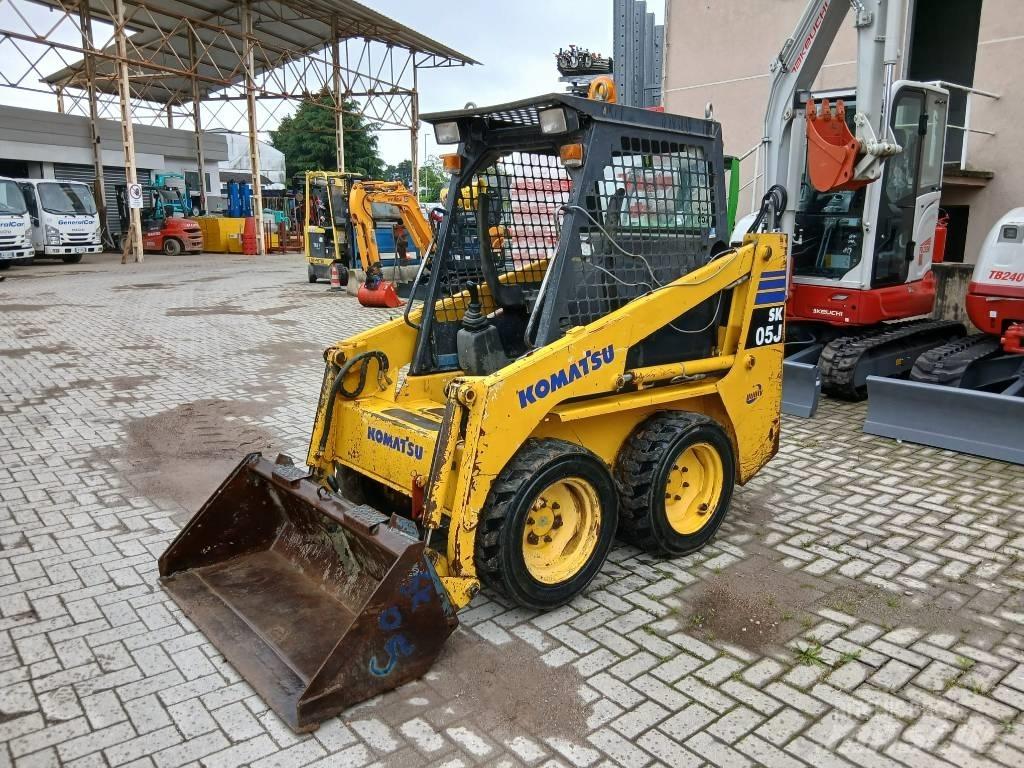 Komatsu SK 05 J 滑移装载机