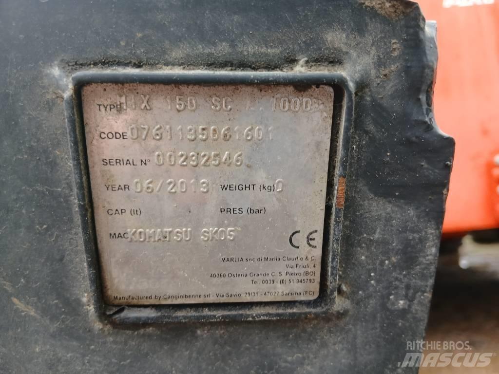 Komatsu SK 05 J 滑移装载机