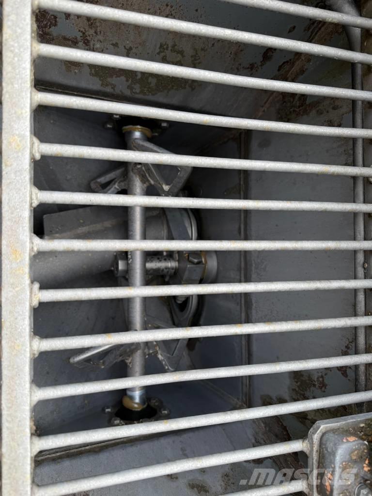 Putzmeister P 715 TD 混凝土输送泵|布料机