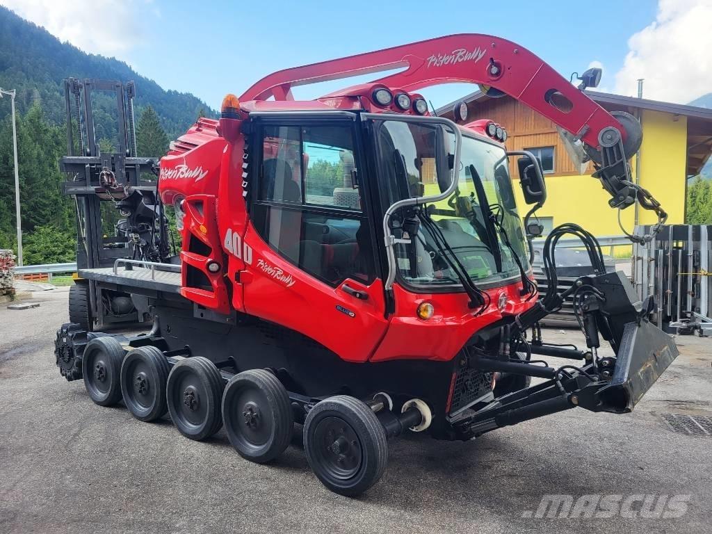  Pistenbully 400 W 铲雪车