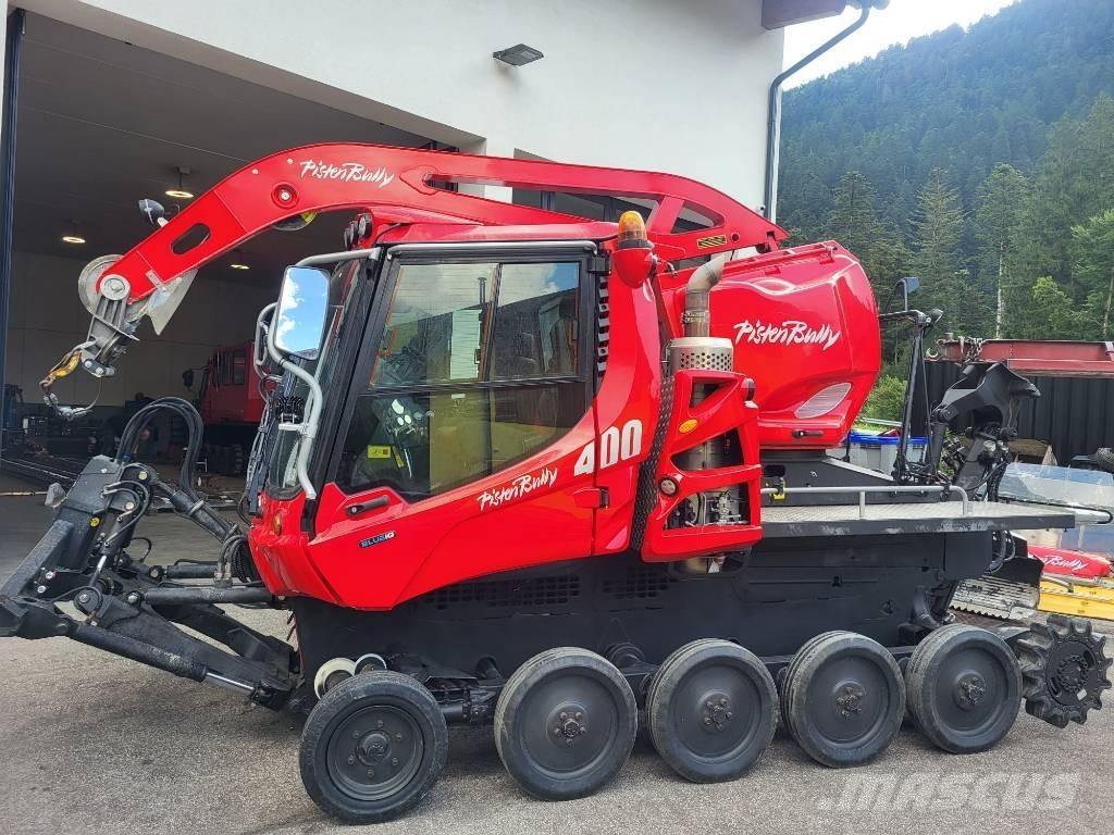  Pistenbully 400 W 铲雪车