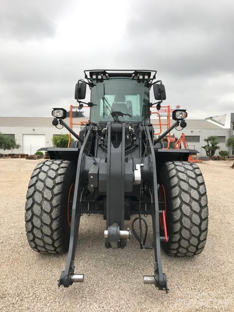 Doosan DL380-7 轮式装载机