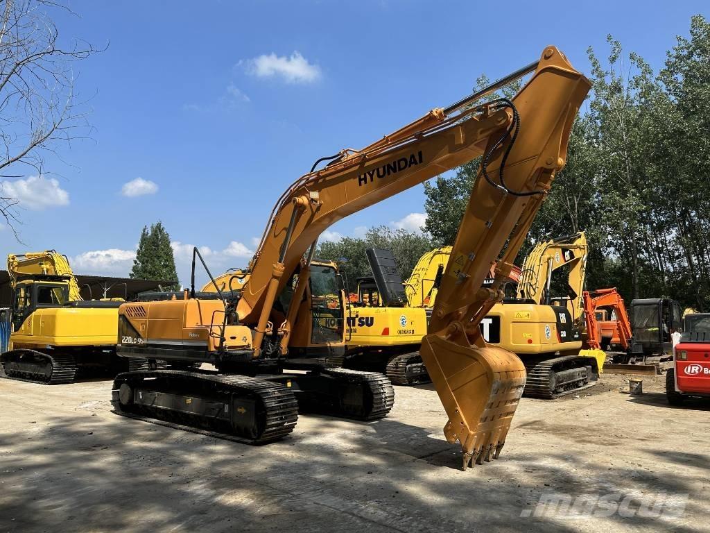 Hyundai R220LC-9S 履带挖掘机