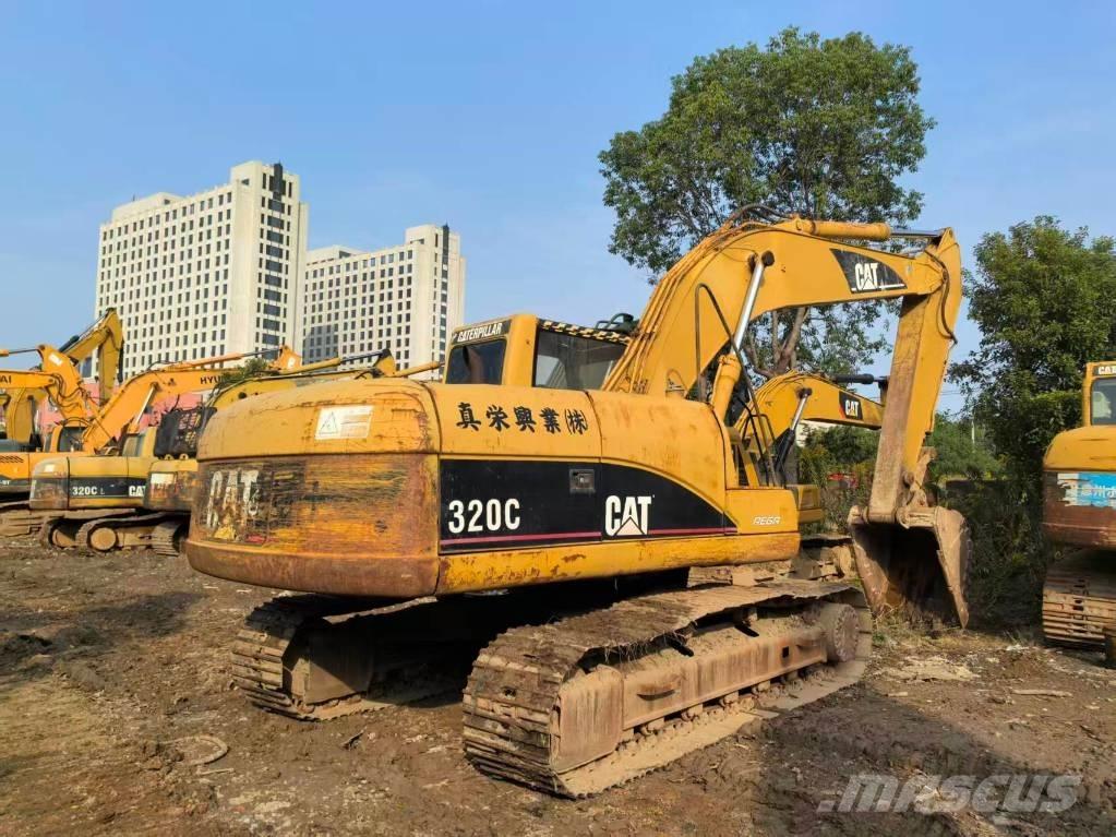 CAT 320C 中型挖掘机