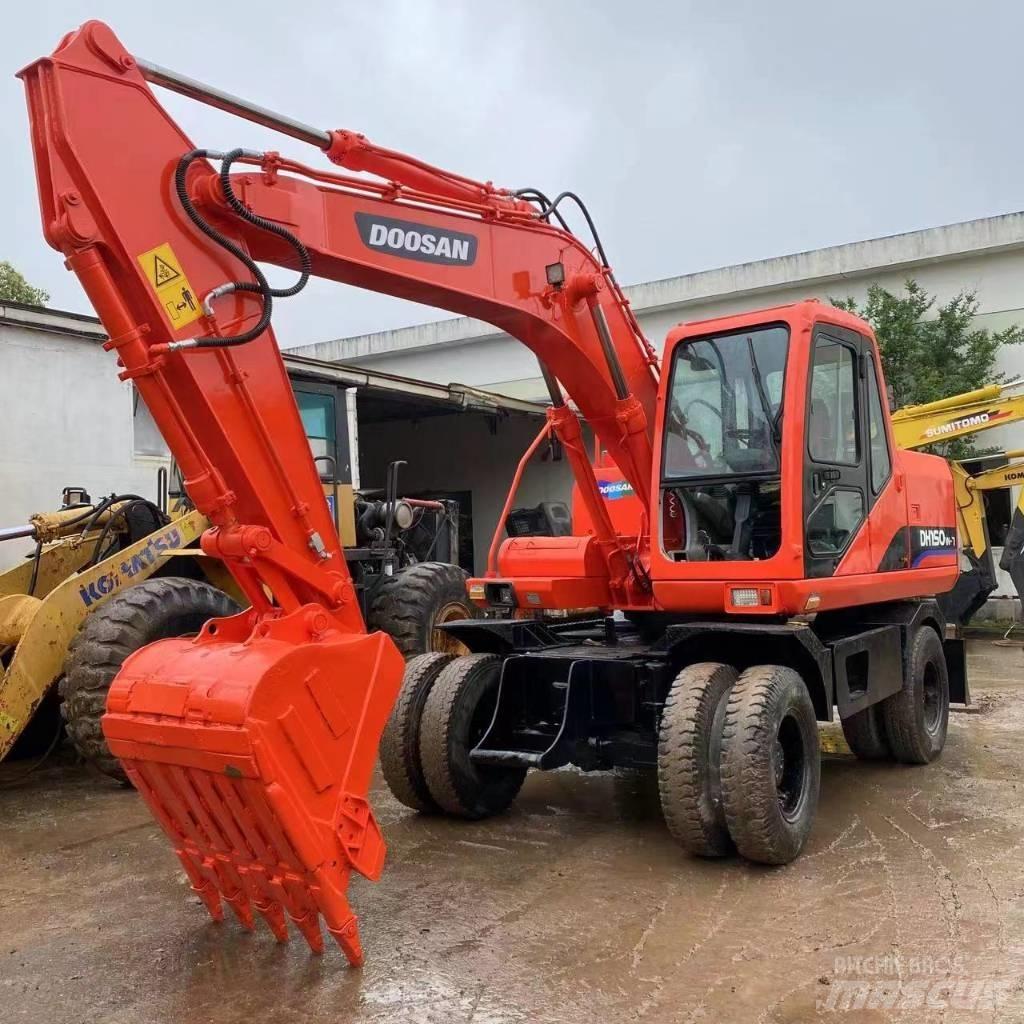 Doosan DH 150 W-7 轮式挖掘机