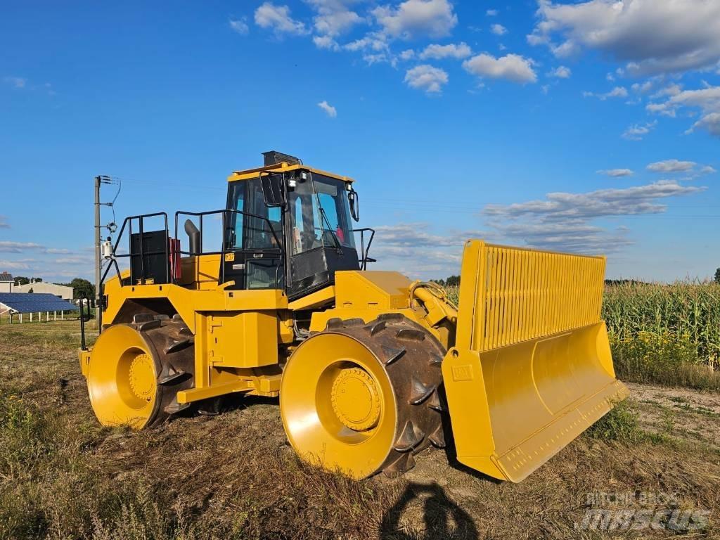 CAT 826 G 垃圾压实机