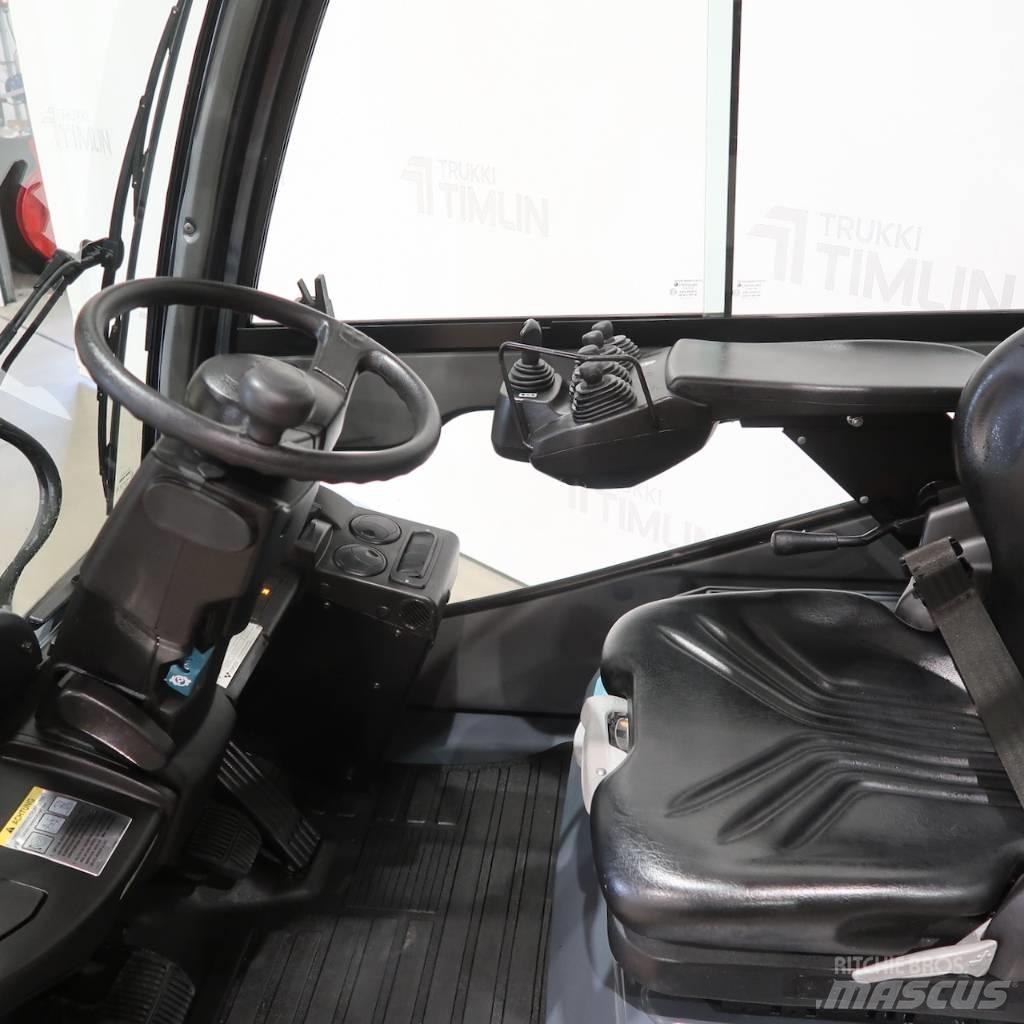 Toyota 02-8FGF18 天然气叉车