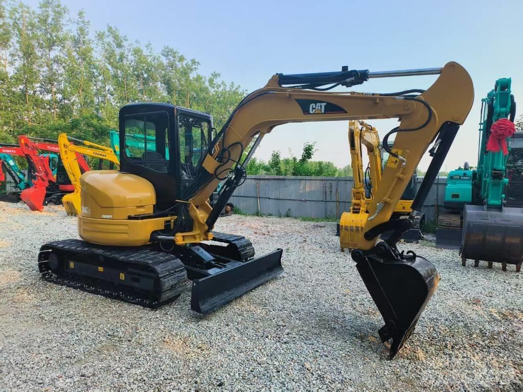 CAT 304 C 小型挖掘机
