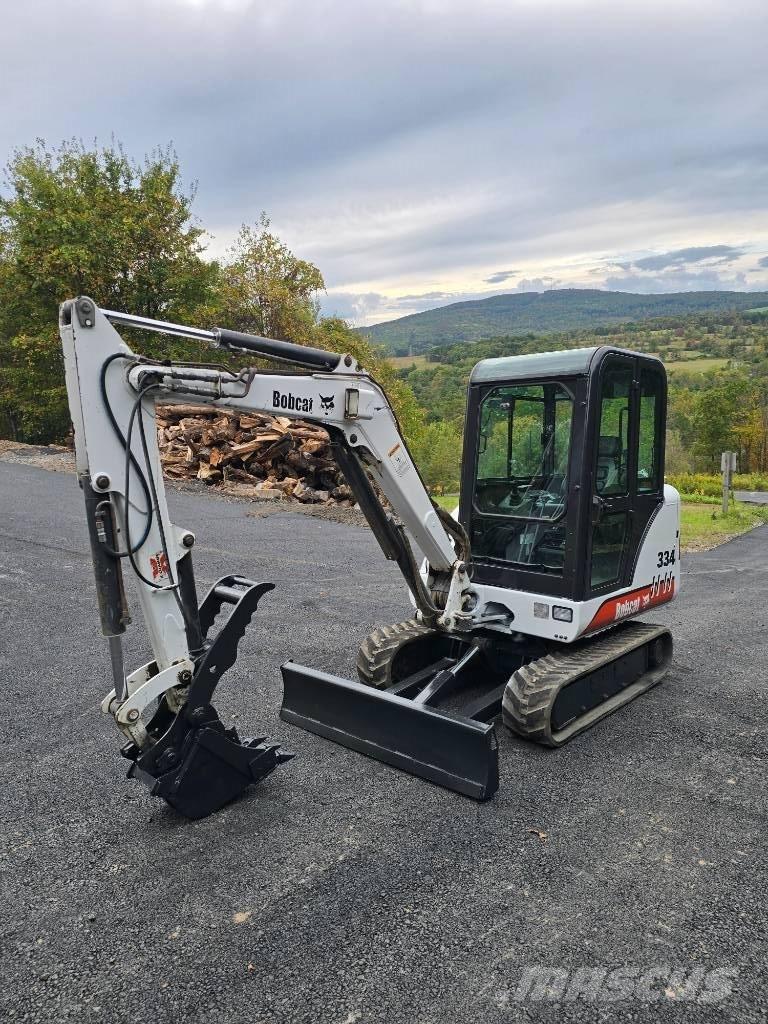 Bobcat 334G 小型挖掘机