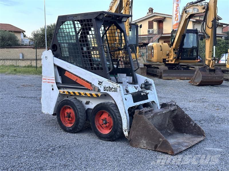 Bobcat 463 滑移装载机
