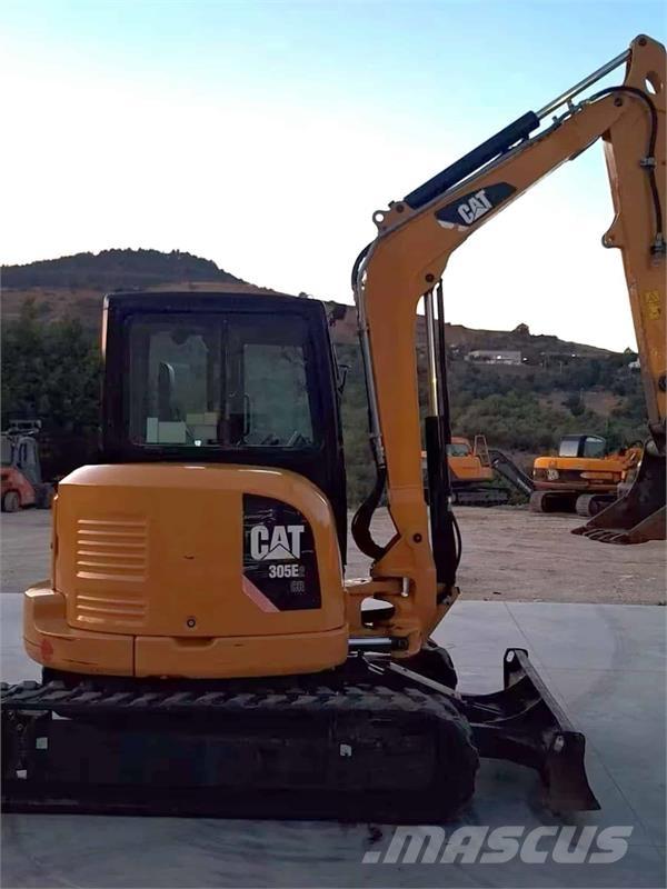 CAT 305CCR 小型挖掘机
