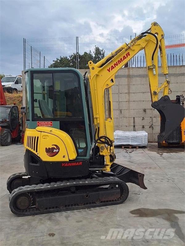 Yanmar VIO30 小型挖掘机