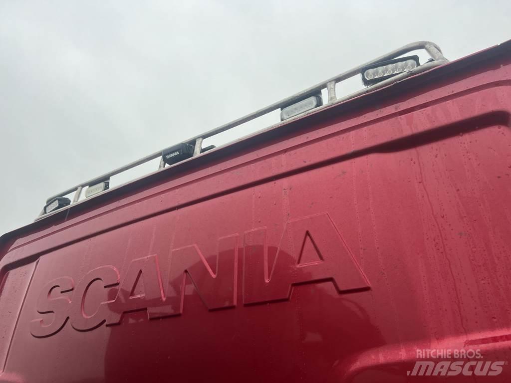 Scania R650 6x4 牵引车