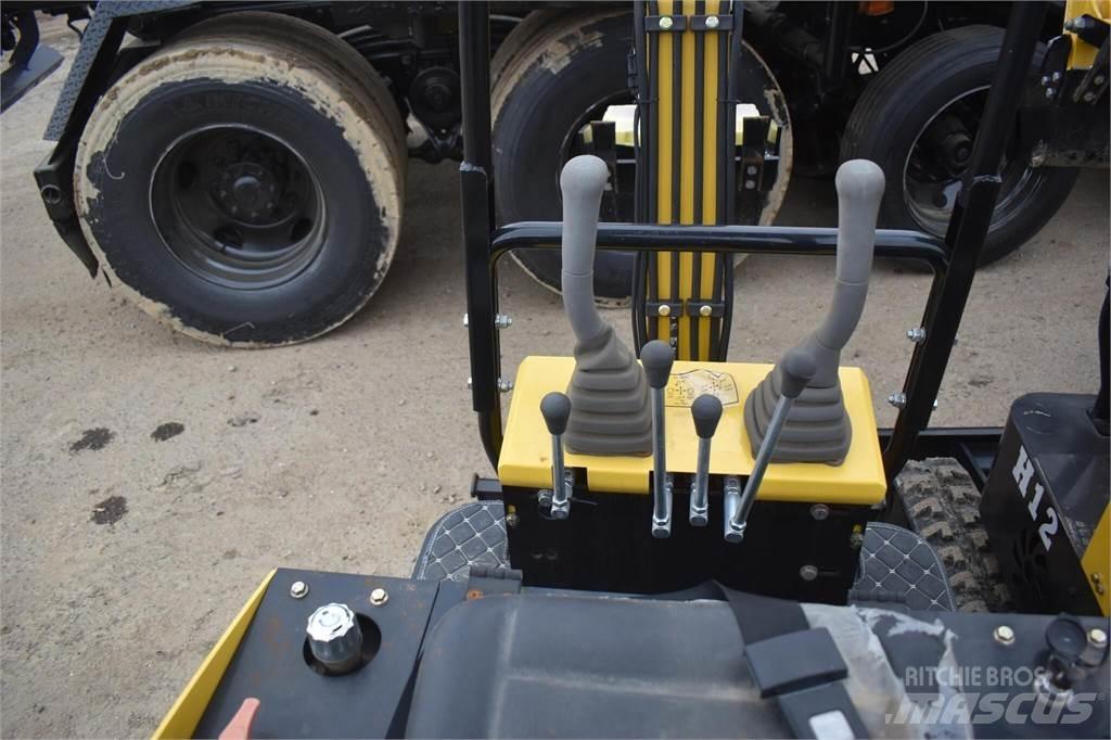 AGROTK H12 小型挖掘机