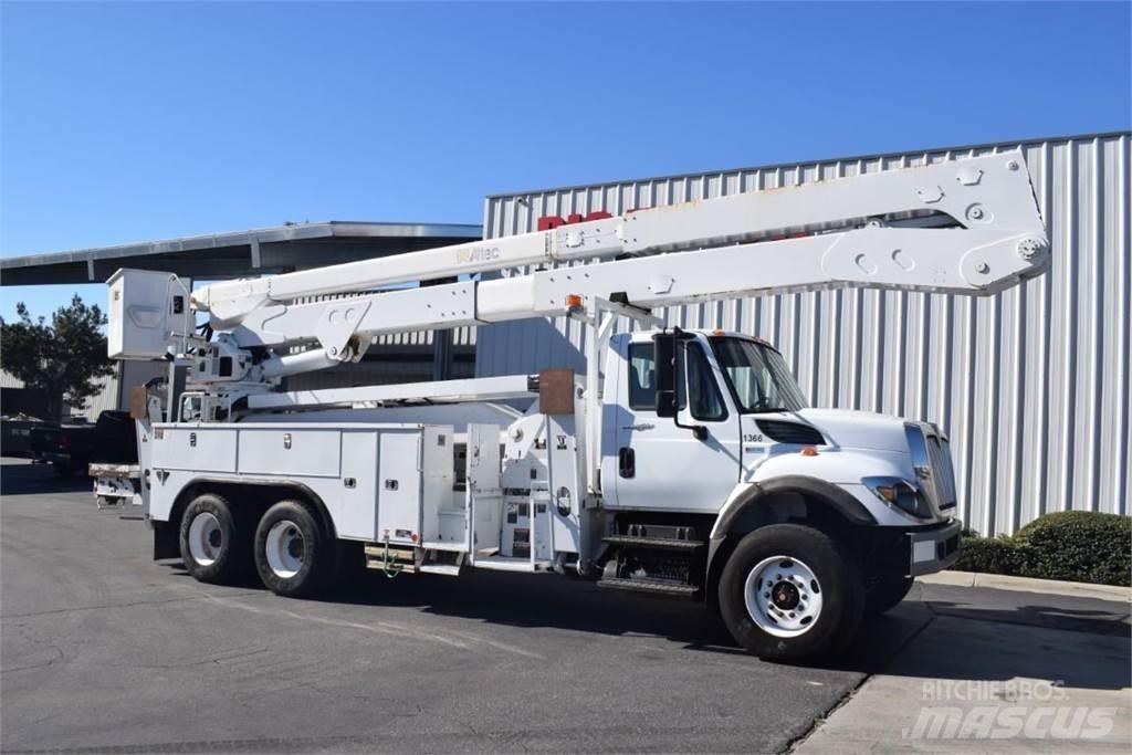 Altec A77TE93 车载式高空作业车