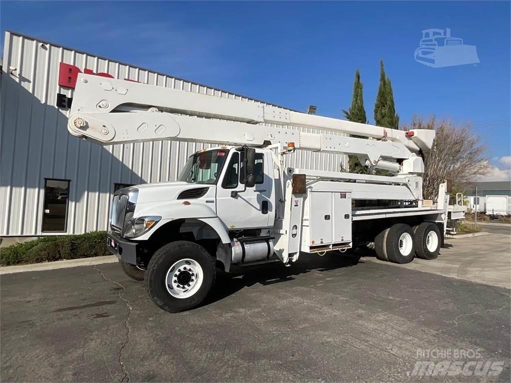 Altec A77TE93 车载式高空作业车