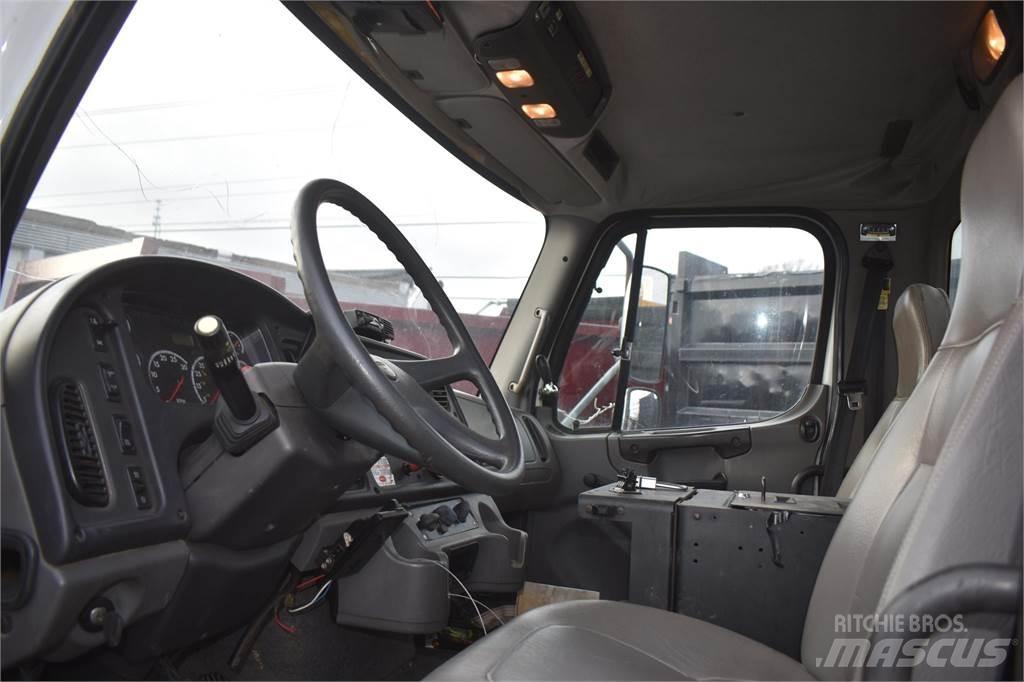 Altec AA755L 车载式高空作业车