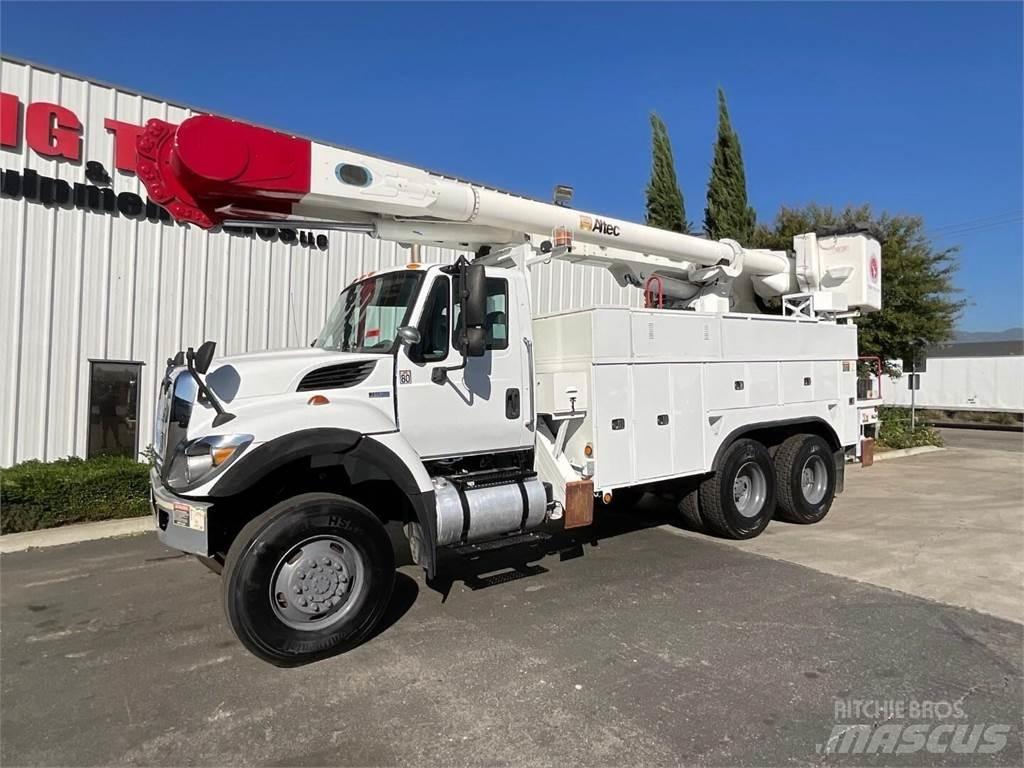 Altec AM55 车载式高空作业车