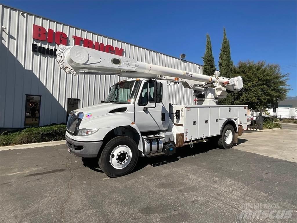 Altec AM55 车载式高空作业车