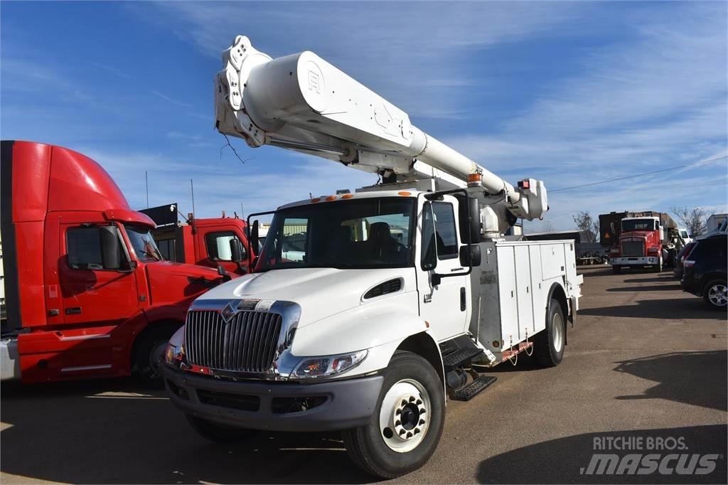 Altec AM55E 车载式高空作业车