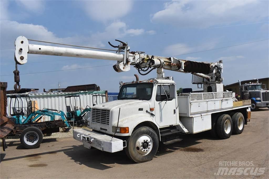 Altec D1090TR 钻机车