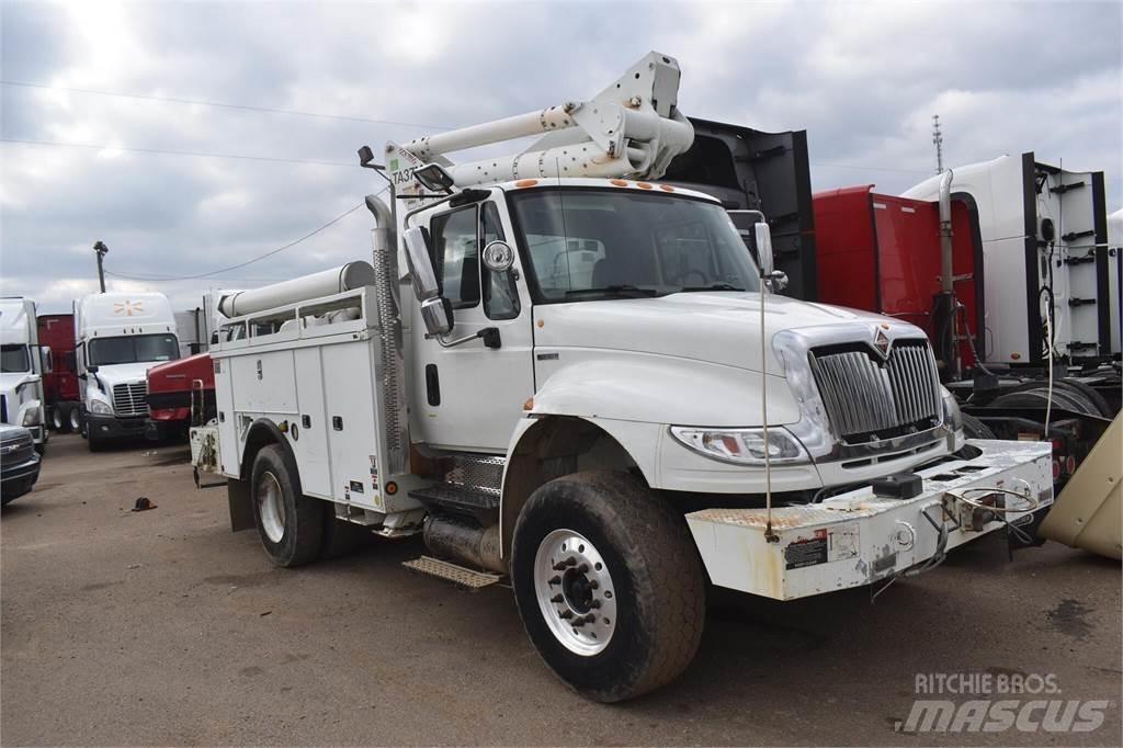 Altec TA37M 车载式高空作业车