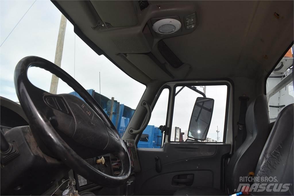 Altec TA40 车载式高空作业车