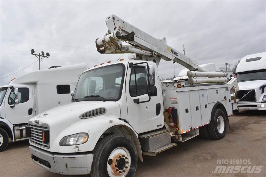 Altec TA41M 车载式高空作业车
