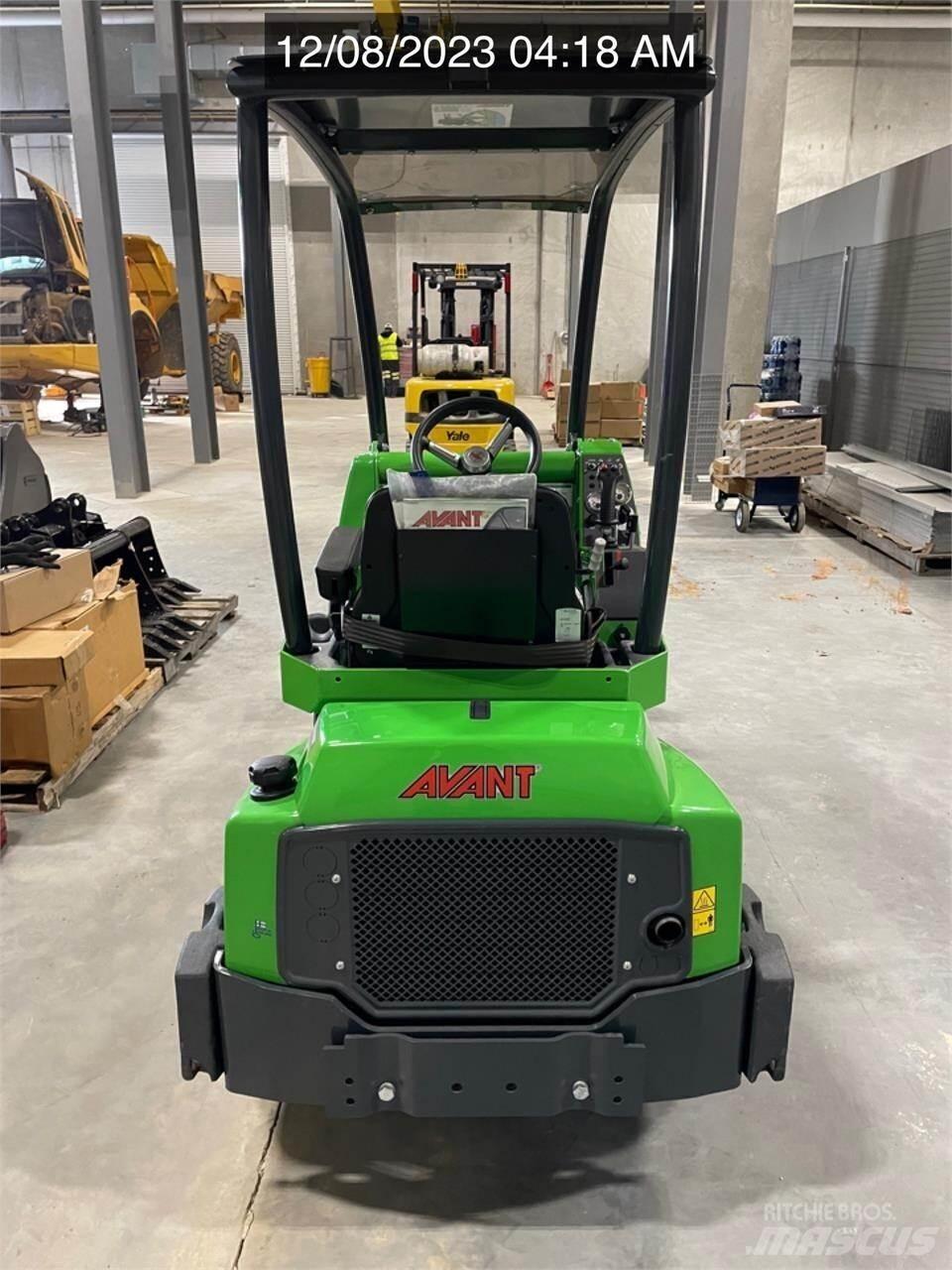 Avant 423 轮式装载机