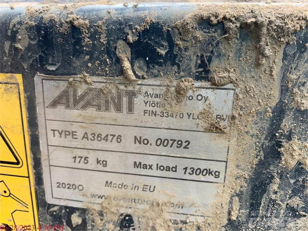 Avant 528 轮式装载机