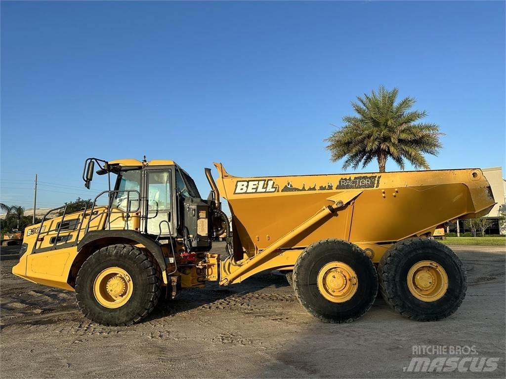 Bell B30E 铰接式自卸车