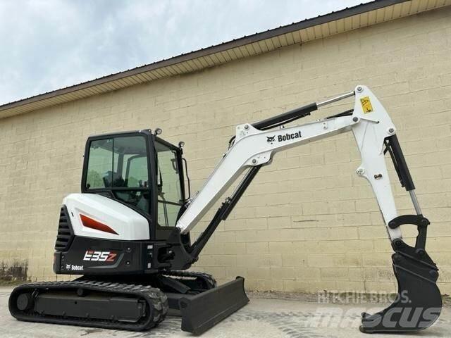 Bobcat E35Z 小型挖掘机