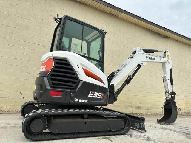 Bobcat E35Z 小型挖掘机