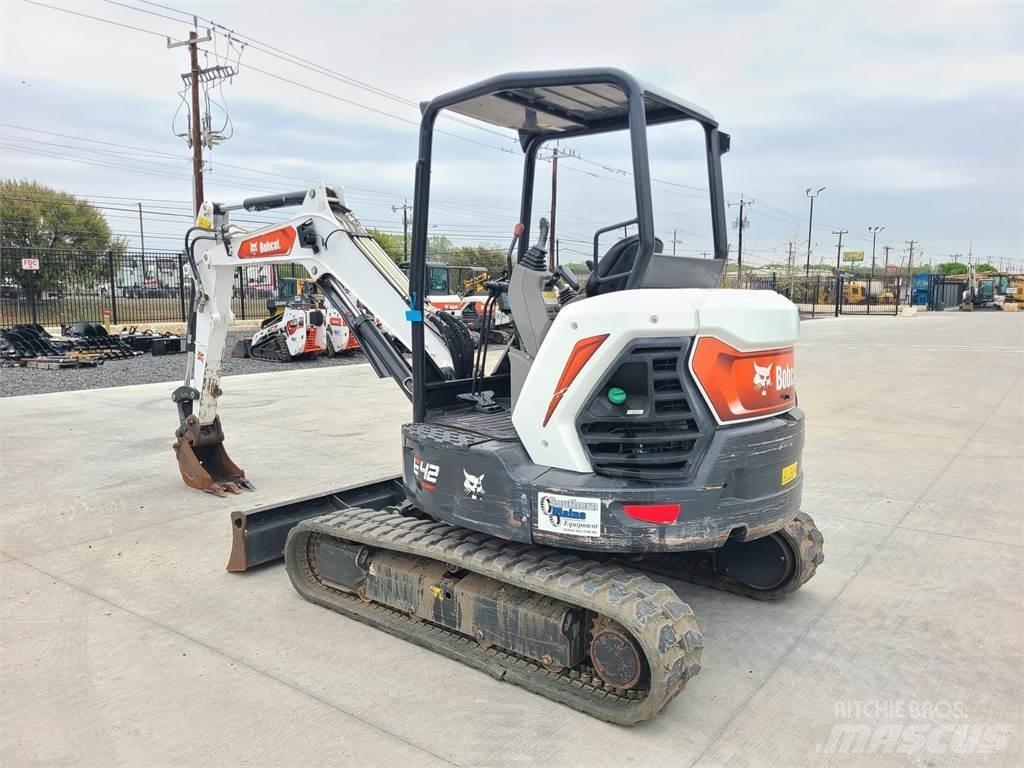 Bobcat E42 小型挖掘机