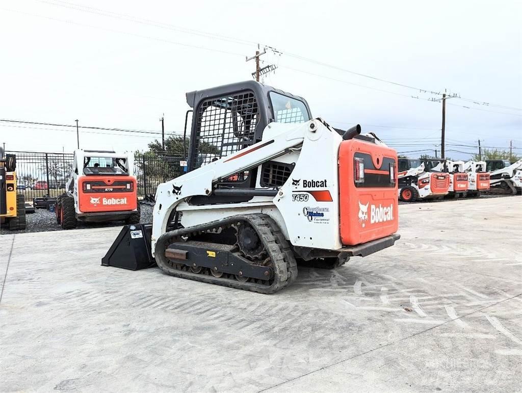 Bobcat T450 滑移装载机