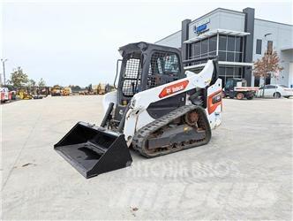 Bobcat T66 滑移装载机