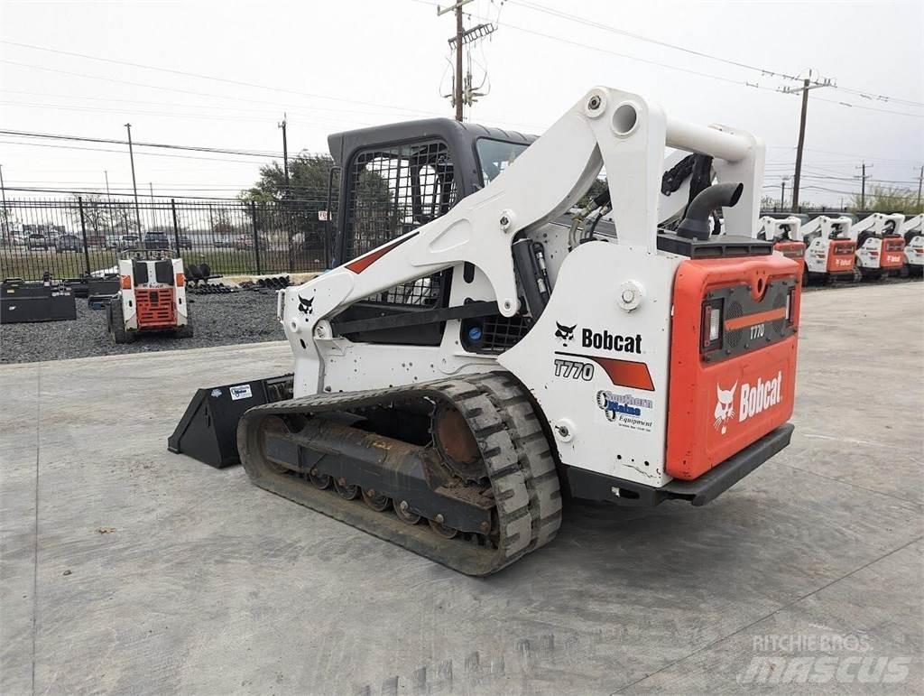 Bobcat T770 滑移装载机