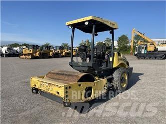 Bomag BW145D-5 双轮压路机