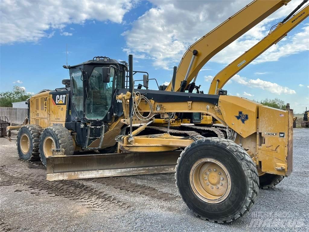CAT 140M3 平地机/推土机